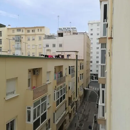 아파트 Keka En Playa La Victoria Con Ascensor Grupo Ac Gestion *